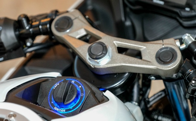 Chìa khóa thông minh với núm vặn hiện đại