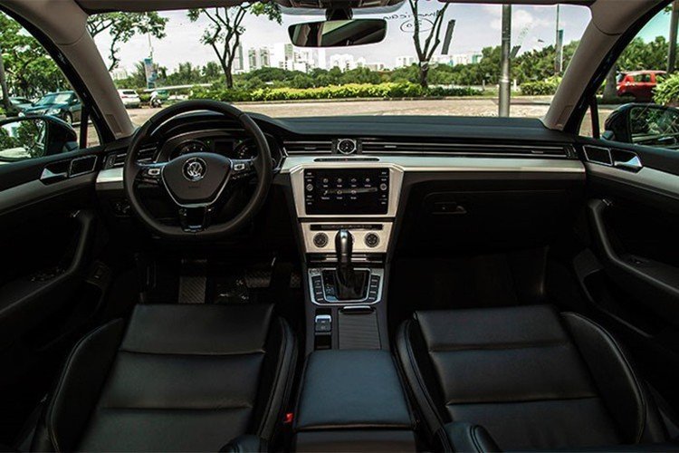 Trong thời gian 1 năm sắp tới thi đấu ở Heerenveen, Văn Hậu sẽ sử dụng chiếc xe này để di chuyển