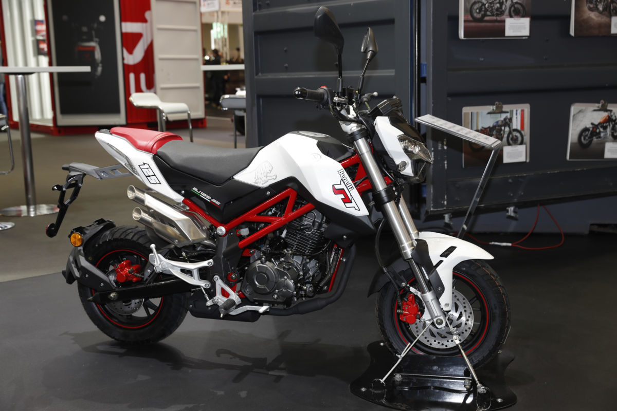 13. Benelli TNT 125 (39,9 triệu đồng)