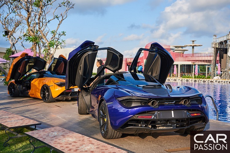 Kết hợp với hộp số SSG ly hợp kép 7 cấp, những chiếc siêu xe McLaren 720S hàng hiếm tại Việt Nam này có thể tăng tốc từ vị trí xuất phát lên 100 km/h chỉ trong 2,9 giây, đồng thời có thể giảm tốc từ 100 – 0 km/h chỉ trong 2,8 giây nhờ trang bị phanh hiệu năng cao. McLaren 720S có thể đạt được vận tốc tối đa 341 km/h