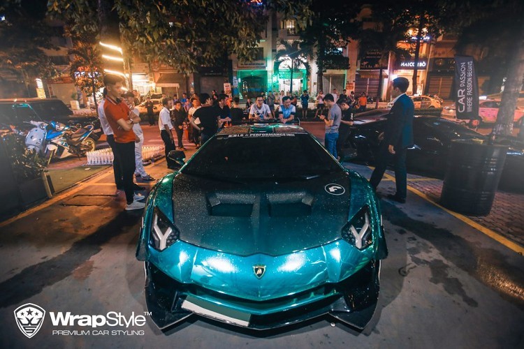 Lamborghini Aventador độ Liberty Walk độc nhất Việt Nam