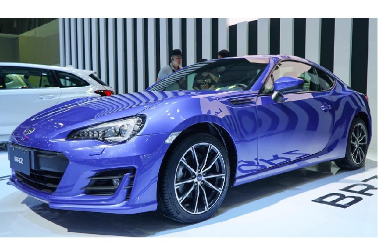 Sự xuất hiện của Subaru BRZ đã khiến không ít người yêu và chơi xe mê mẩn