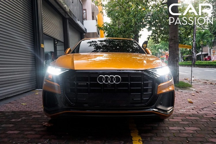 Chiếc SUV hạng sang Audi Q8 trong bài viết thường xuất hiện tại các buổi offline của các thành viên CarPassion cũng như từng tham dự nhiều hành trình như chuyến đi Đà Lạt-Nha Trang cách đây không lâu