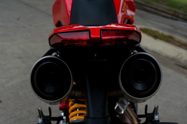 Bộ ống xả đôi