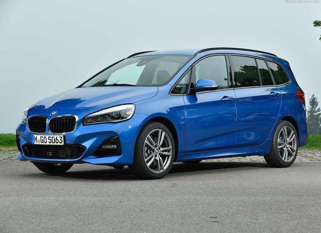 Đối với dòng 218i Gran Tourer là từ 1,669 tỷ đồng xuống 1,348 tỷ đồng