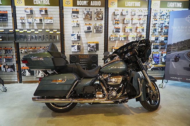 Được biết, tất cả các phiên bản mới thuộc dòng Touring của Harley-Davidson sẽ có mặt tại các showroom trên toàn quốc từ ngày 16/11