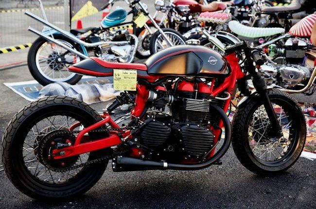 Bộ động cơ chiếm phần lớn trọng lượng của xe