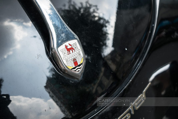Để có được vẻ ngoài hoàn hảo như hiện tại, chiếc xe đã phải trải qua một thời gian phục chế khá dài cùng với nhiều công sức cũng như niềm đam mê của chủ xe, cũng như những người thợ xe tâm huyết