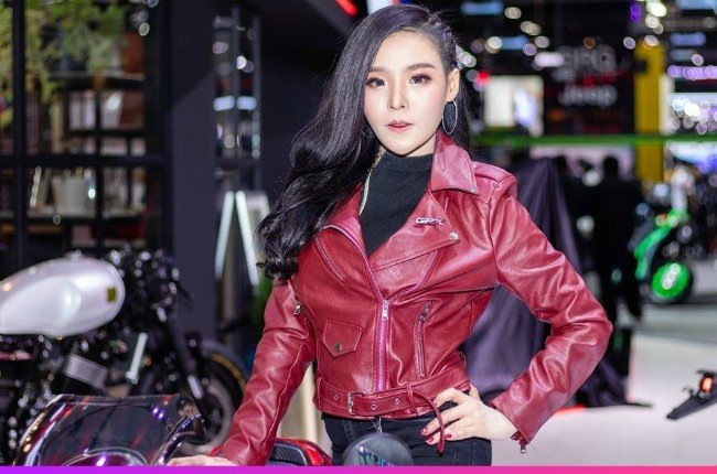 Dáng đẹp không cần chỉnh