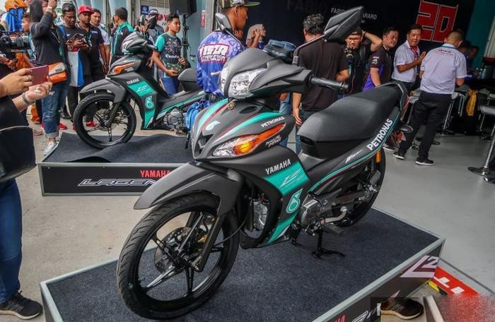 Lagenda 115Z GP Edition sẽ có mặt tại các cửa hàng Yamaha ở Malaysia với mức giá 5.570 Ringgit (tương đương 31 triệu đồng)