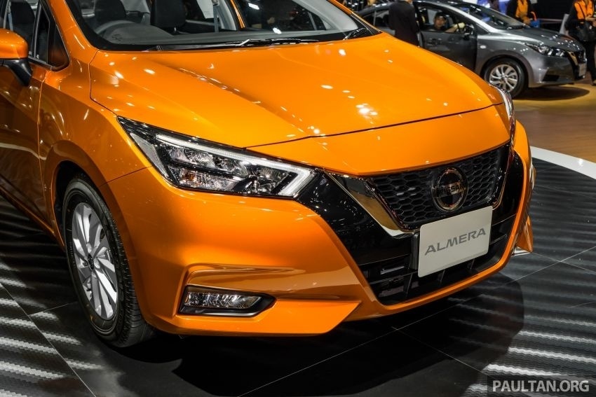 Nissan Sunny thế hệ mới sở hữu ngoại thất được thiết kế theo ý tưởng Emotional Geometry với lưới tản nhiệt V-Motion đặc trưng