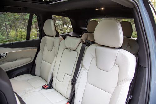 10. Volvo XC90 Recharge T8 2020