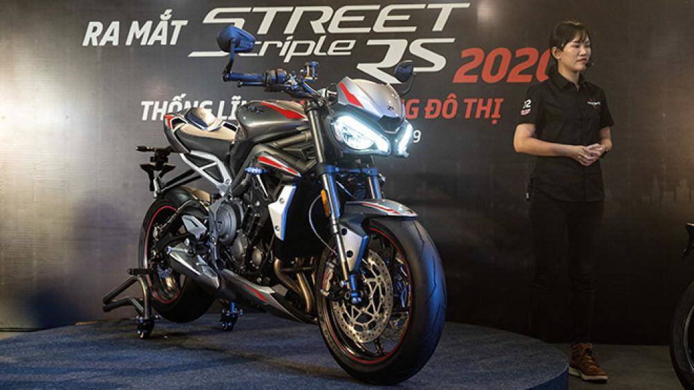 Triumph Motorcycles Vietnam chính thức ra mắt Street Triple RS phiên bản mới nhất năm 2020 tại Việt Nam với giá 435 triệu đồng