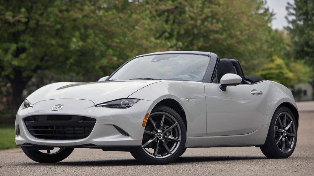 1. Mazda MX-5 Miata 2019 (25.000 USD)