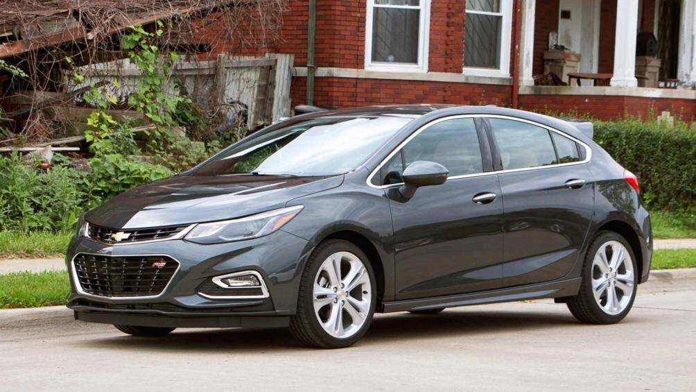 Chevrolet Cruze: Doanh số xuống quá thấp so với các đối thủ đã buộc tập đoàn chủ quản GM phải khai tử Cruze