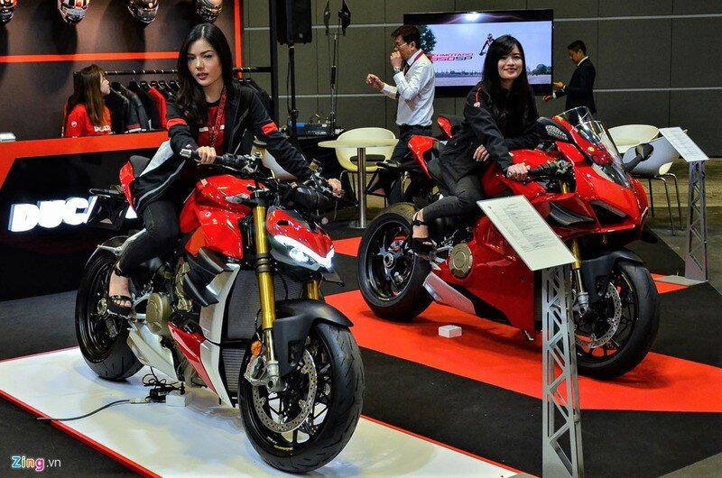 Sau Thái Lan, Singapore là quốc gia thứ 2 tại Đông Nam Á chào đón Ducati Streetfighter V4 2020 mới (theo Zing.vn)