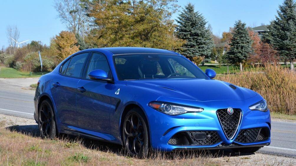 1. Alfa Romeo Giulia Quadrifoglio
