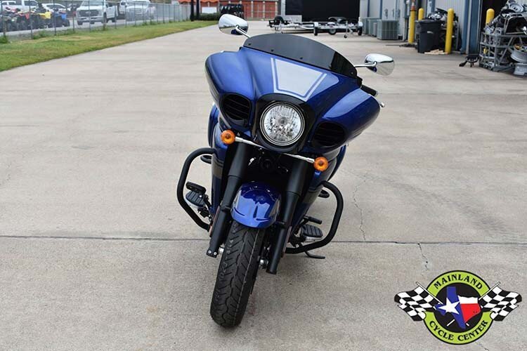 Tuy nhiên, trọng lượng Kawasaki Vulcan 1700 Vaquero 2020 khá nặng, 383 kg, bình nhiên liệu lên tới dung tích 20 lít