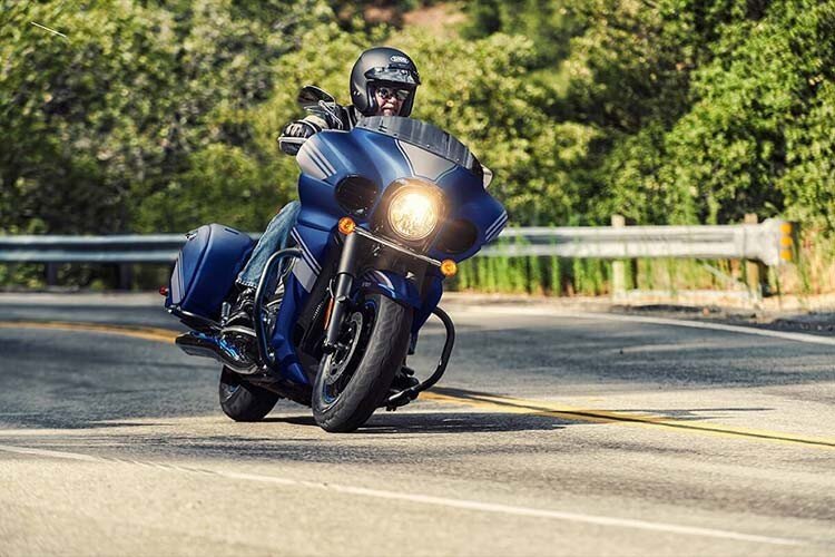 Xe đang được bán ra tại thị trường Mỹ. Giá xe Kawasaki Vulcan 1700 Vaquero thế hệ mới khoảng 16.799 USD (hơn 300 triệu đồng)