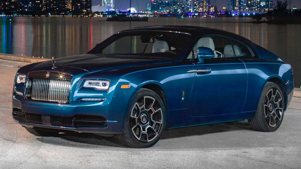 Miami (Mỹ) được xem là thị trường lớn thứ 3 của Rolls-Royce trên toàn thế giới với nhiều chiếc xe siêu sang Rolls-Royce đắt đỏ