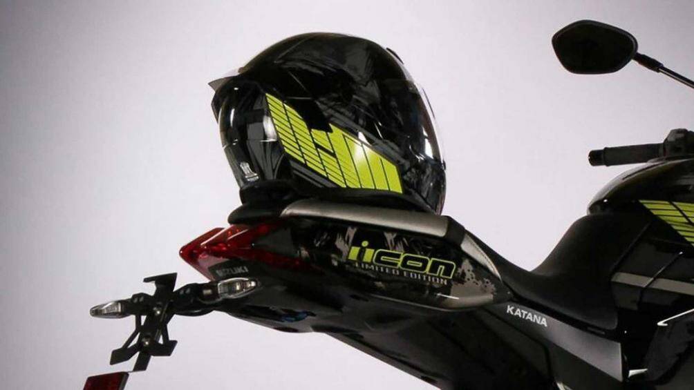 Giá xe Suzuki Katana Icon Motorsports đang được phân phối ở mức 17.627 USD (tương đương hơn 407 triệu đồng)