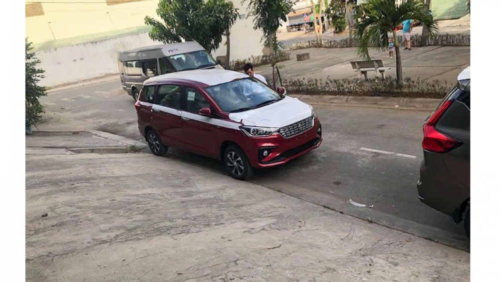 Suzuki Ertiga 2020 được trang bị an toàn như cũ gồm phanh ABS, phân bổ lực phanh EBD, hai túi khí, ghế trẻ em ISOFIX, camera lùi