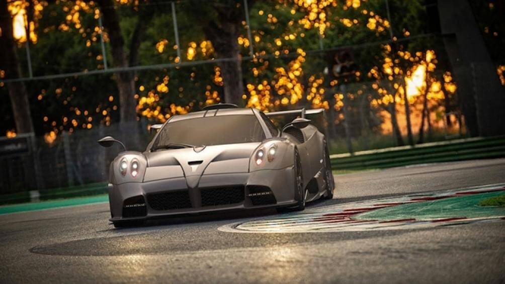 Huayra Imola hoàn toàn mới cũng được rèn dũa từ chính đường đua này, tạo cho nó một sức mạnh, sự nhanh nhẹn không khác gì xe đua