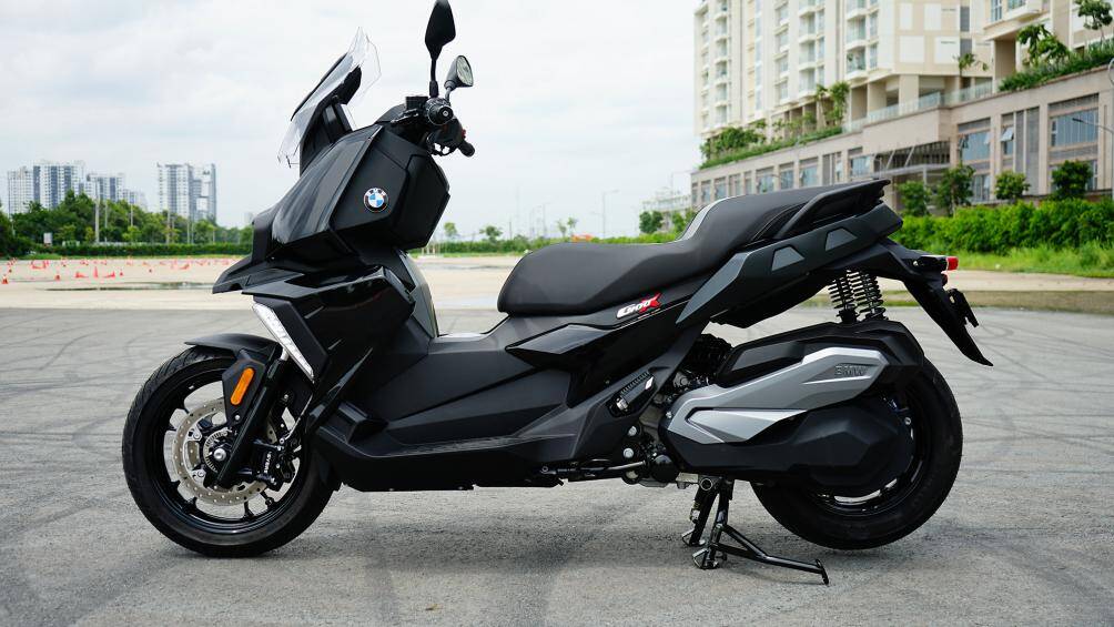 10. BMW C400X 2020 (giá: 6.999 euro)