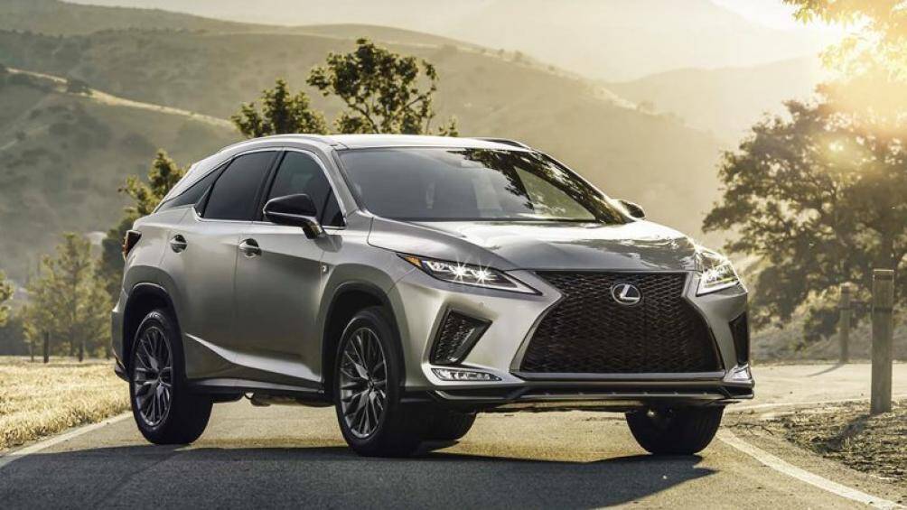 4. Lexus RX 350L 2020 (giá khởi điểm: 47.300 USD)