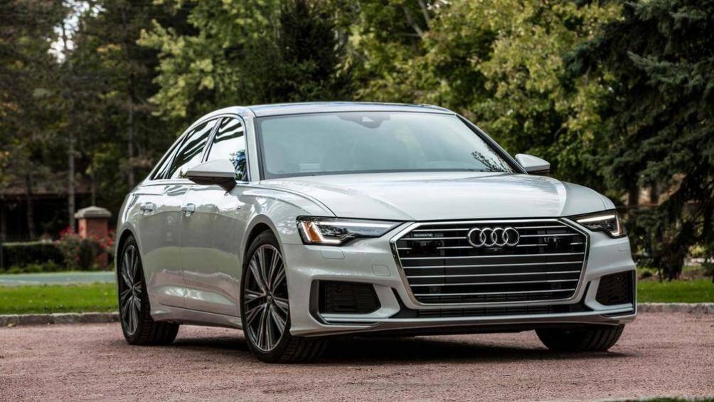 6. Audi A6 2019 (giá khởi điểm: 55.095 USD)