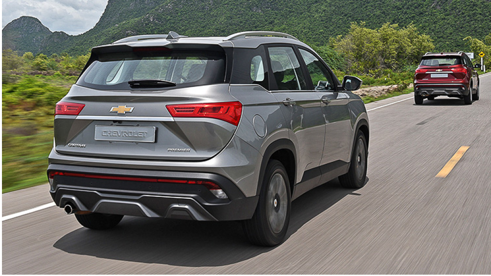 Bên cạnh đó, phiên bản LT có giá bán 1,099 triệu bath (khoảng 844 triệu đồng) và phiên bản Premier có giá 1,199 triệu baht (khoảng 920 triệu đồng)