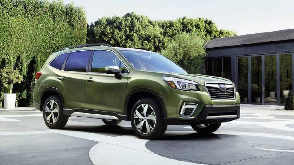 SUV cỡ nhỏ: Subaru Forester 2020 (giá khởi điểm: 24.495 USD)