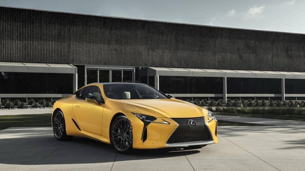 2. Lexus LC