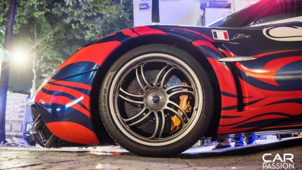 Bộ mâm trên Huayra là chi tiết nhận được rất nhiều lời khen nhờ thiết kế đẹp mắt