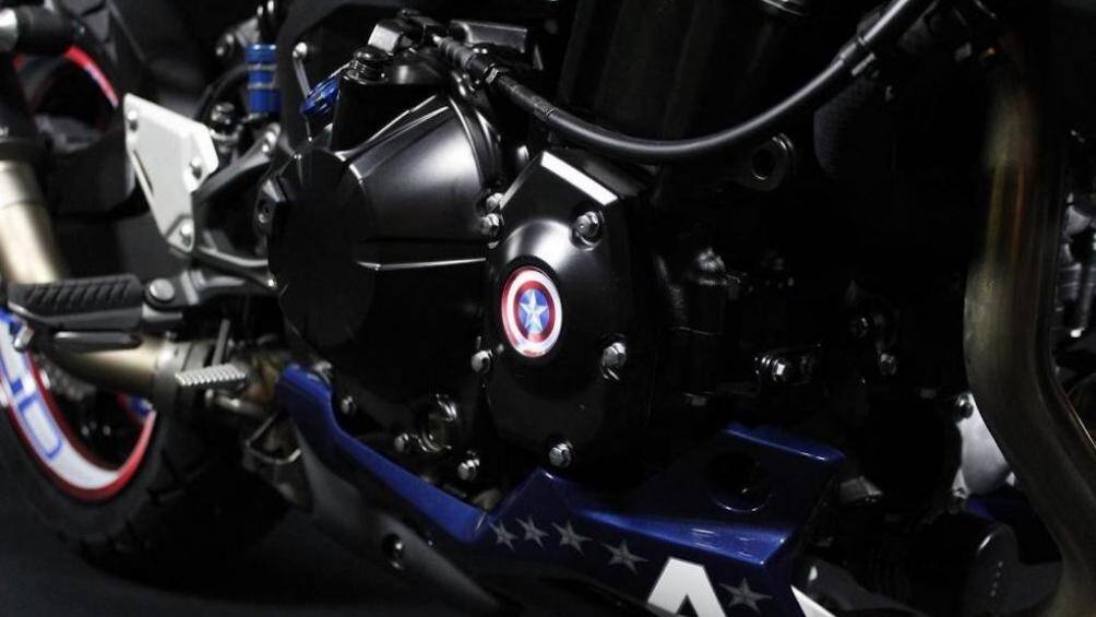 Khi được trưng bày tại triển lãm Swiss Moto 2020 diễn ra vào cuối tháng 2 vừa qua, Z900 Captain America đã nhận được sự chú ý từ người hâm mộ