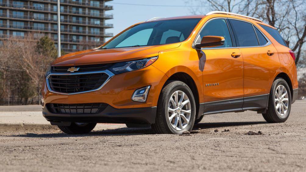 7. Chevrolet Equinox (doanh số: 430.714 chiếc)