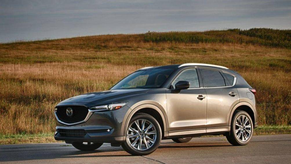 8. Mazda CX-5 (doanh số: 426.767 chiếc)