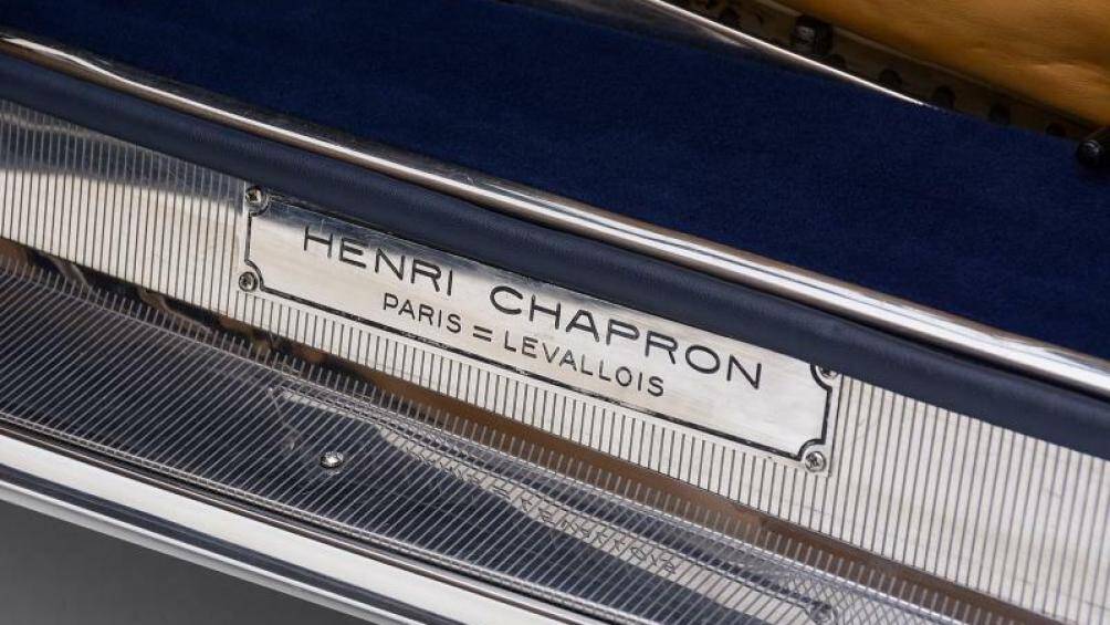 Cha đẻ của DS là kỹ sư André Lefèvre và họa sĩ Flaminio Bertoni, học trò của André Citroen - nhà sáng lập thương hiệu xe Pháp nổi tiếng này