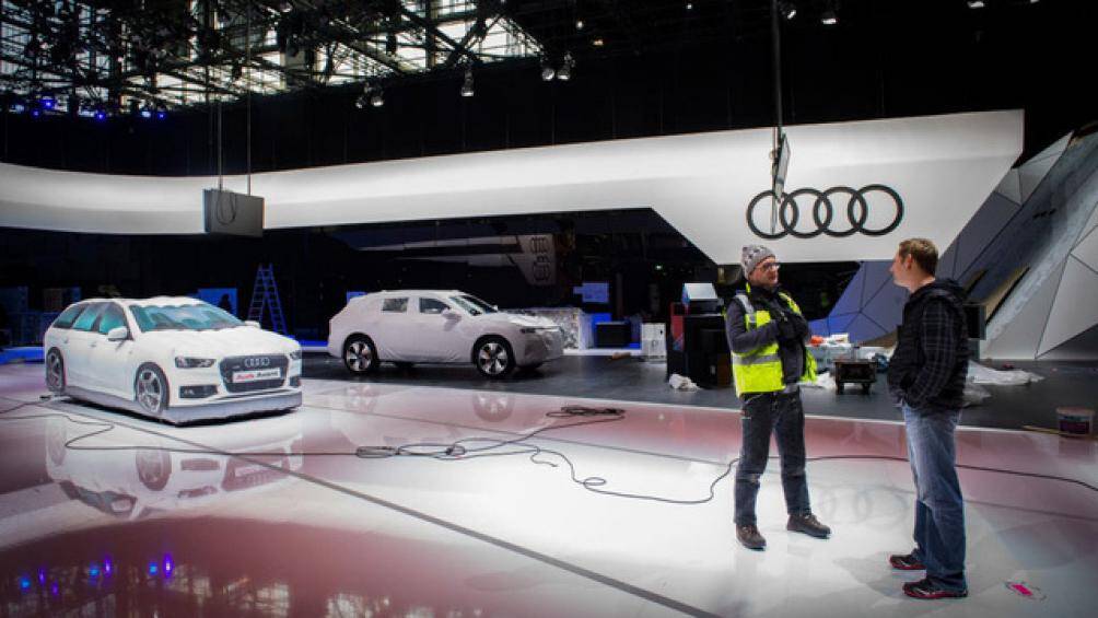 Gian trưng bày của Audi có cả một chiếc A3 làm bằng bóng bay