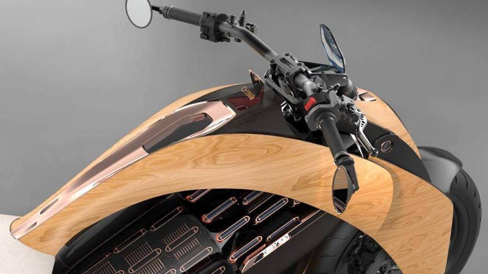 Ôm lấy phần thân chính của xe là một khối trụ và động cơ cũng như bộ pin nguồn được tích hợp trong đó