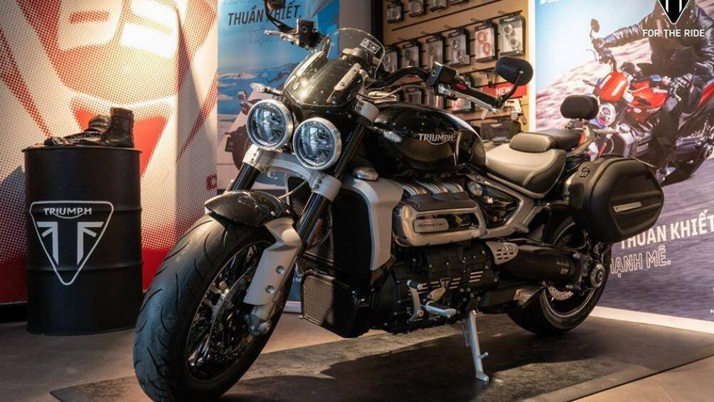Với khối động cơ như trên, xe có thể tăng tốc từ 0-100 km/h chỉ trong vòng 2.89 giây