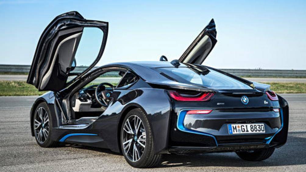 5. BMW i8