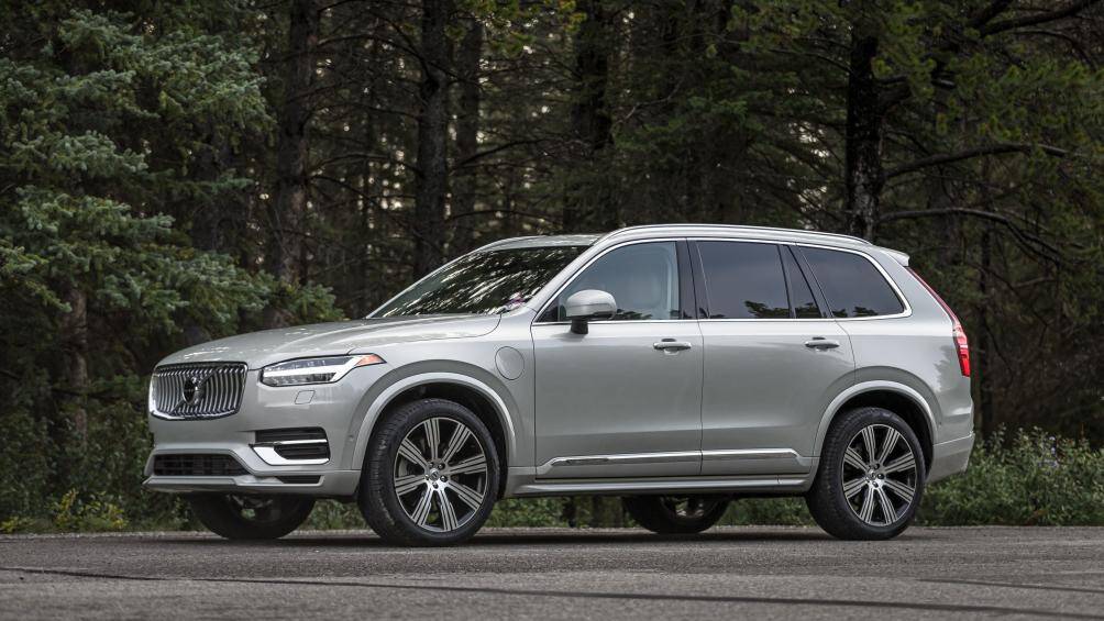 7. Volvo XC90 2020