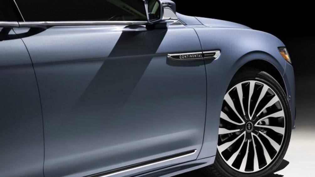 Những chiếc xe đầu tiên sẽ đặt chân đến các đại lý vào mùa hè năm sau, với giá sẽ được công bố trong khoảng thời gian sớm nhất