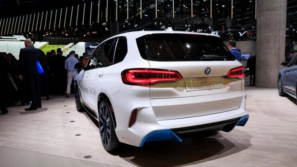 Công nghệ sử dụng nhiên liệu hydro của BMW được phát triển cùng với Toyota