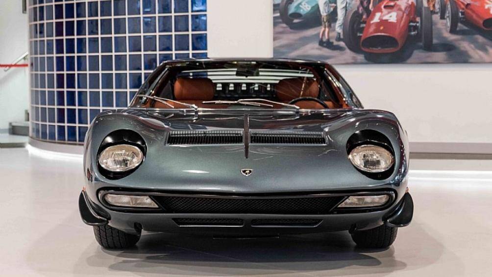 Được chuyển giao cho Hoàng gia Ả Rập Xê-út ngay sau khi rời khỏi dây chuyền sản xuất vào năm 1972