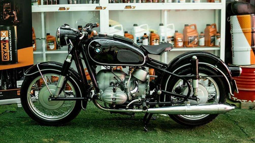 Tại Việt Nam, số lượng xe mô tô cổ BMW R69s chỉ còn đếm trên đầu ngón tay. Nếu tính theo thời giá hiện nay cũng lên đến vài trăm triệu đồng
