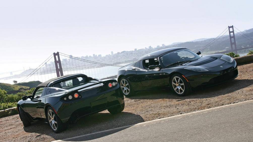 9. Tesla Roadster 2008