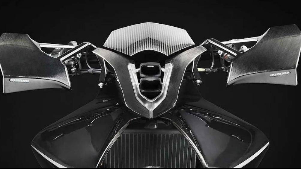 Hiện vẫn chưa có mức giá bán của Vyrus Alyen mới, nhưng chắc chắn không rẻ hơn mức giá 2,3 tỷ đồng