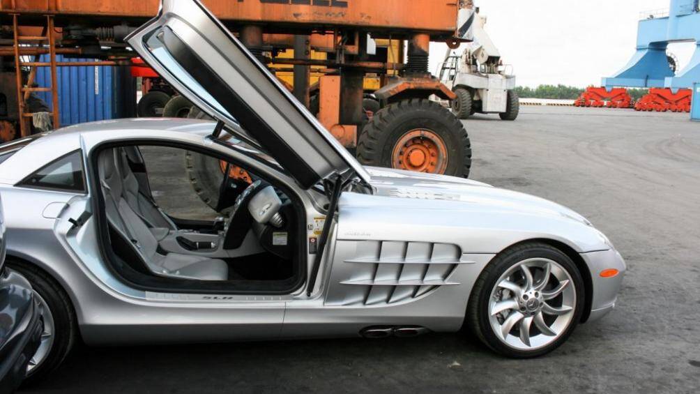 Sau khi cập bến Hải Phòng, mẫu xe độc nhất vô nhị tại Việt Nam được vận chuyển vào Sài Gòn